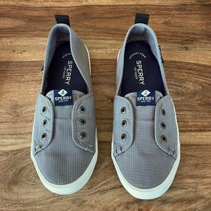 Sperry Top Sider STS81184 Lounge Wharf slip-on sneaker gray size 7.5